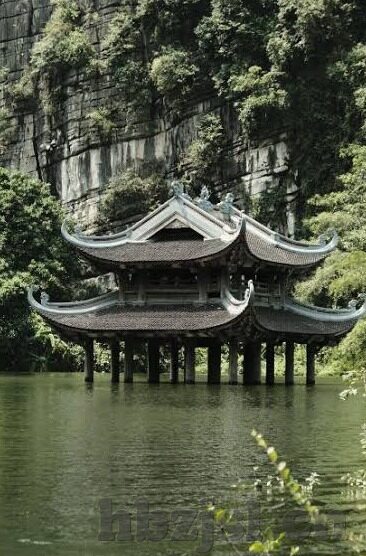 日韩精品一区二区三区中文-探索日韩文化影视的多元魅力，一区、二区、三区的独特视角